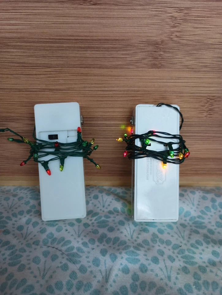 Large Lot Vintage Miniature Dollhouse 1:12 Electric Lights Accessories Christmas - Image 2 of 4