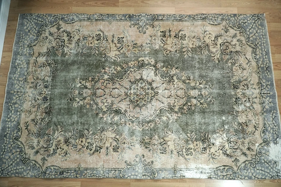 BOHO DECOR RUG, Olive Wool Rug, Vintage Turkish Rug Carpet, 5.97x9.38 ft. H-2171 - Image 2 of 4