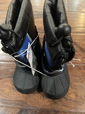 Koala Kids Toddler Snow Boots Size 6 Blue Color. NWT