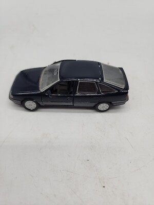M 1:43 GAMA 1162 OPEL VECTRA Dark Blue/ Purple 