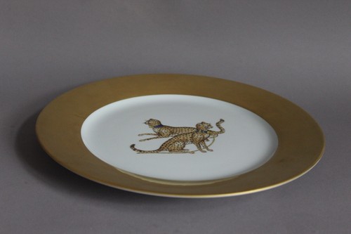 Plato Porcelaine de Paris Chasses Royales con guepardos D 30 cm Limoges (F) - Imagen 4 de 6
