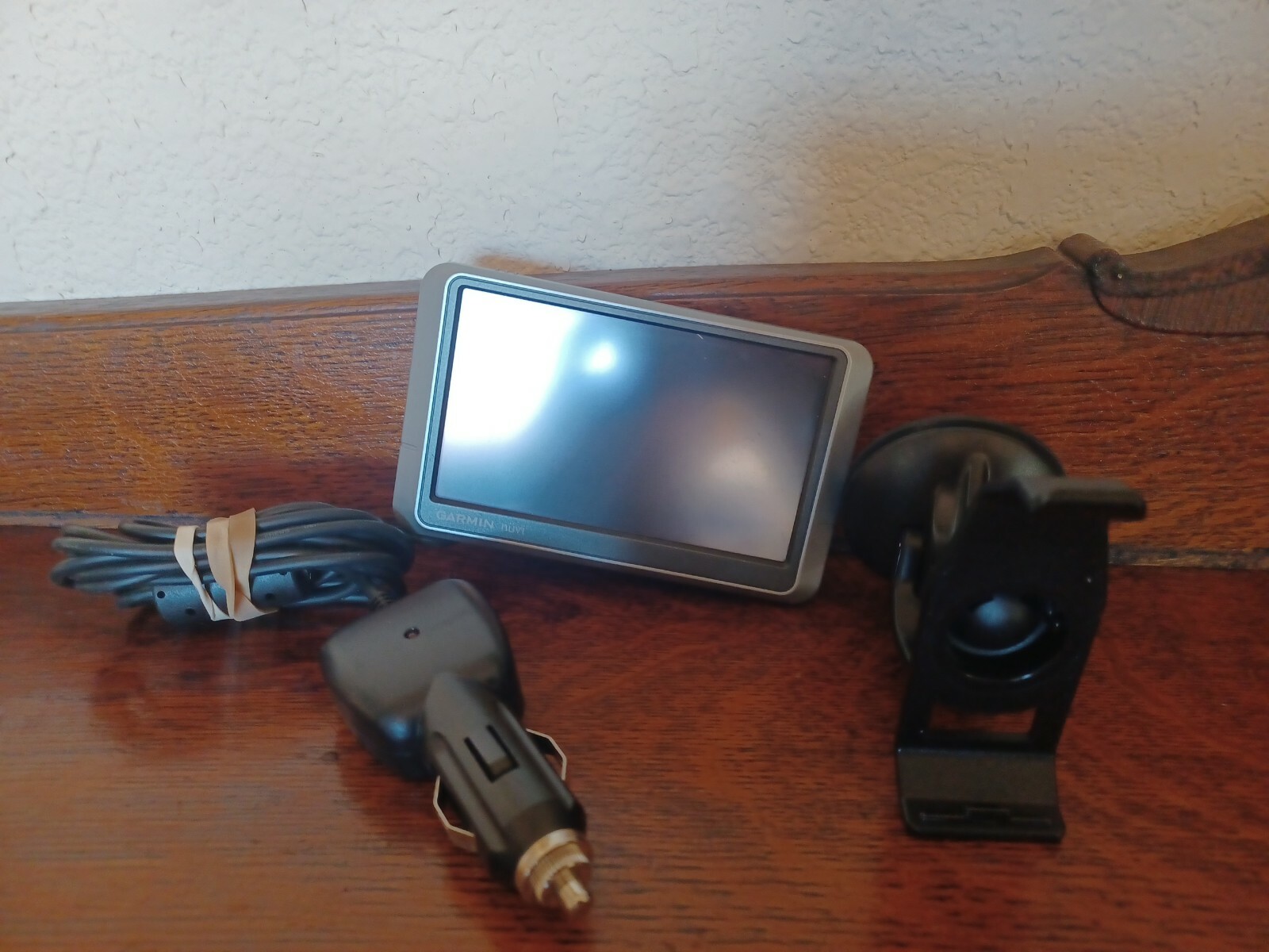 Garmin Nuvi 200W 4.3-Inch GPS Navigator Tested & Working-image