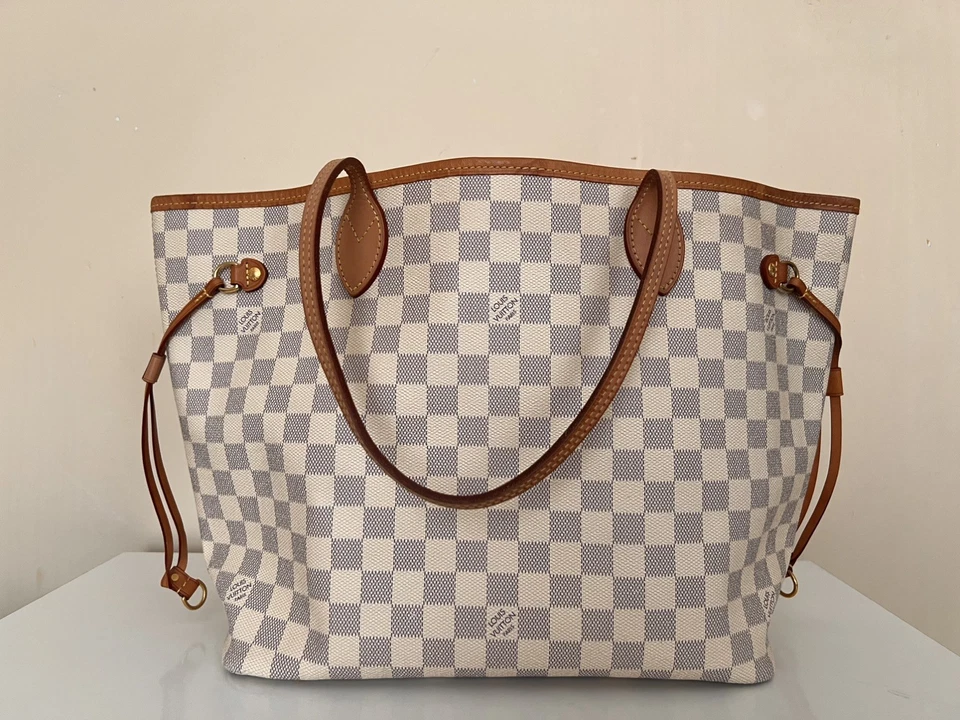 Louis Vuitton Neverfull GM Damier Azur Canvas Tote Bag Rose Ballerine Lining, photo 3 of 5