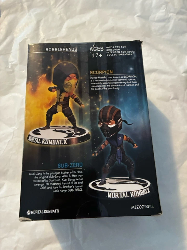 Bobblehead Mortal Kombat X Scorpion 6" bloco arcade exclusivo - Imagem 2 de 2