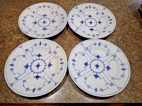 Royal Copenhagen Blue Fluted Plain 4 Dinner Plates #175 made in Denmark 10" wide