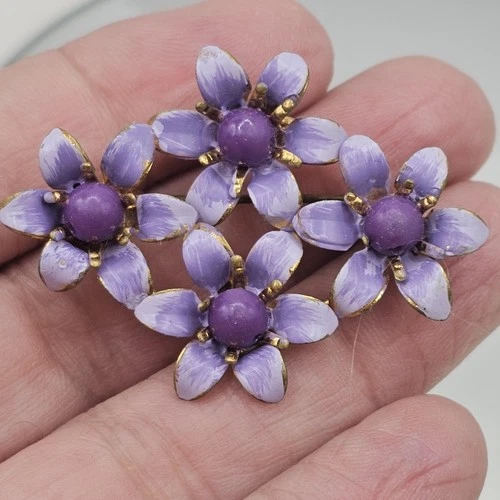 Vintage Purple Enamel Flower Brooch Pin Gold Tone Floral Costume Jewelry