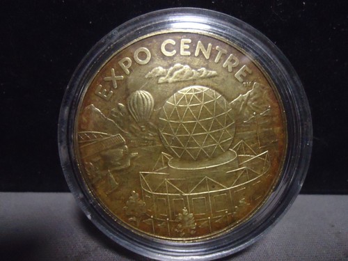 1986 VANCOUVER  CANADA - WORLD EXPOSITION -  EXPO CENTER MEDALLION