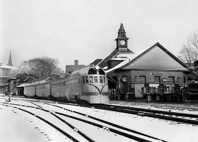  Boston & Maine Central photo Minute Man  Flying Yankee Train Greenfield  Ma  