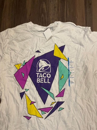Taco Bell T-Shirt Sz Large White NWT Graphic Fast Food