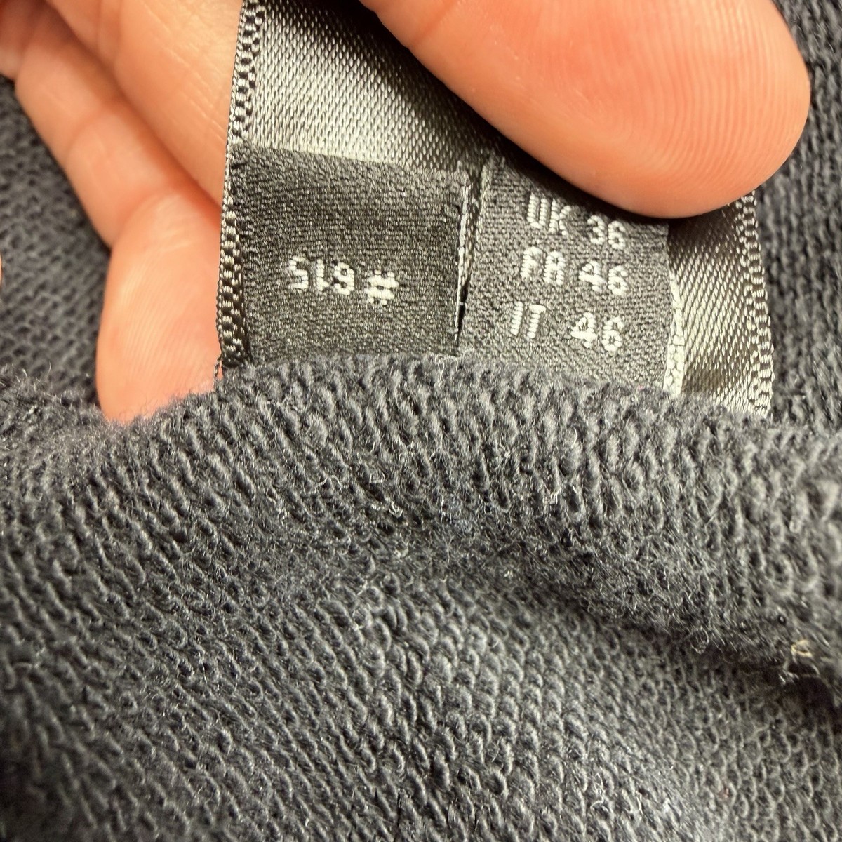AMIRI Star Logo Pullover Crewneck Black Sweatshirt Adult Size 