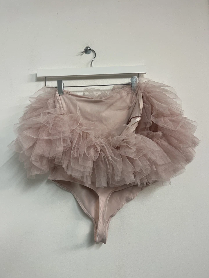 Free People Big Love Tulle Bodysuit Dusty Pink Ruffle Sleeve Size Medium - Image 3 of 4