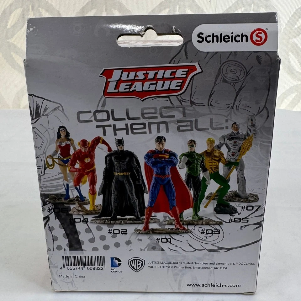 Figura de acción Schleich Liga de la Justicia #08 Batman #22502 pintada a mano Foto 3 de 4