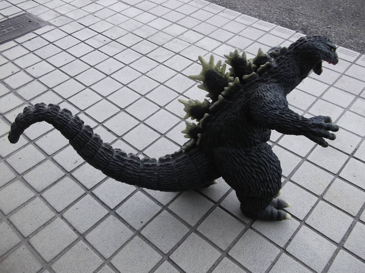 Godzilla 1962 GIGANTIC 19