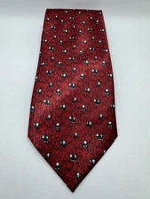 Men's Enyu Panda Print Neck Tie. Measures 3.75” by 56”.