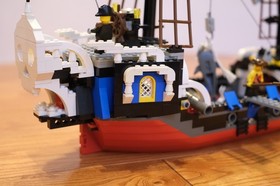LEGO 6289 Pirates Red Beard Runner