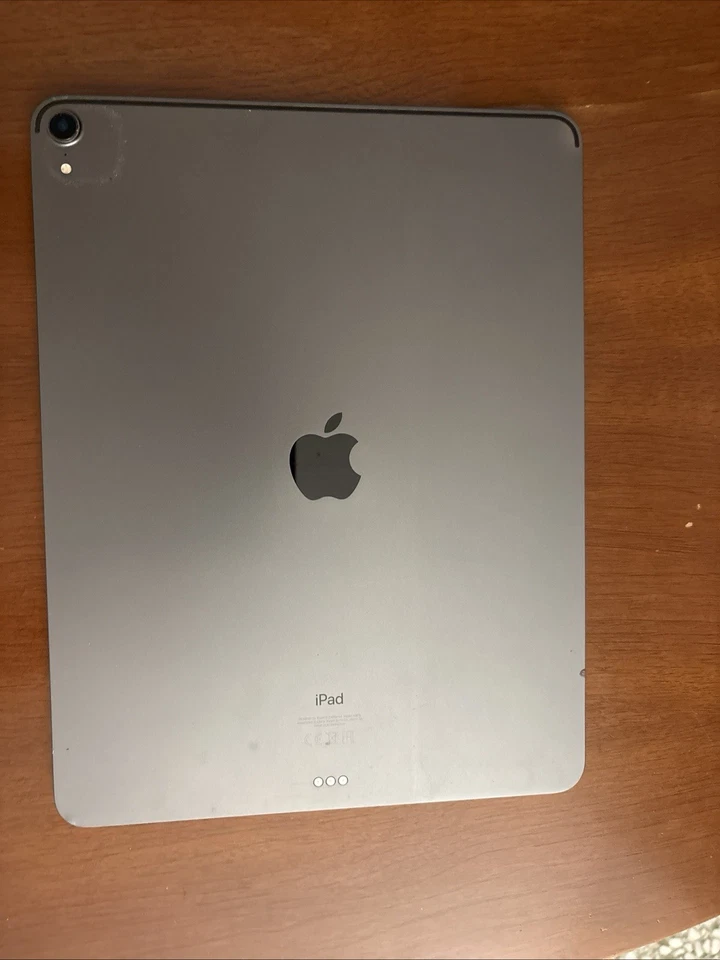 iPad Pro 12.9” Wi-Fi Terza Generazione - Immagine 3 di 3