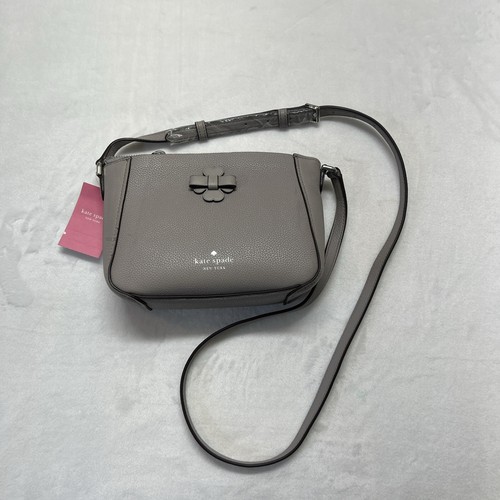 NUEVO CON ETIQUETAS DEFECTUOSO Kate Spade Talia Cuero Cremallera Bandolera Gris WKRU6369 Cartera - Imagen 18 de 18
