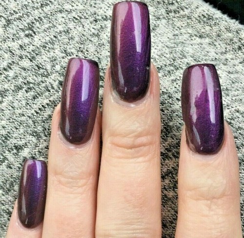 M&S Nagellack Lack Farbe JEWEL (lila) 8 ml Hochglanz UK Marks Spencer UK - Bild 1 von 3