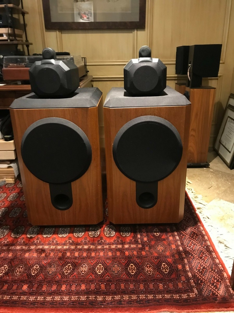 Pair of B&W Loudspeakers 801 Series