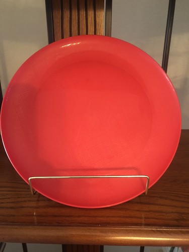 6 Pack Red Reusable Plastic Picnic Plate Set