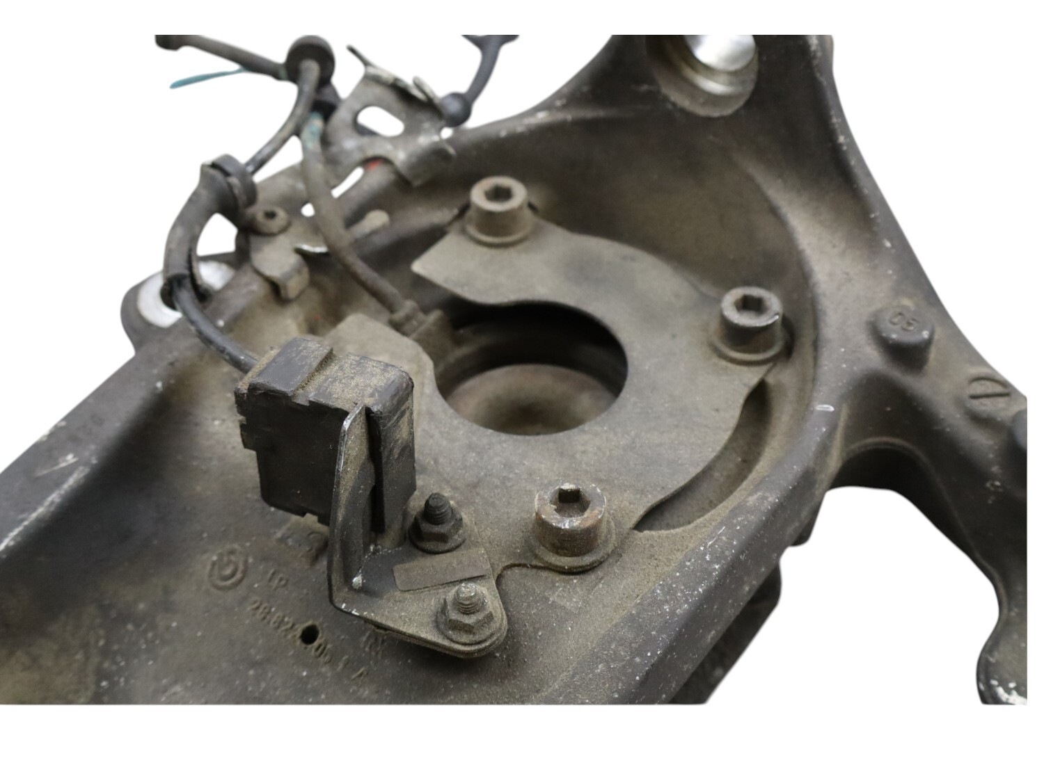 03-10 Maserati Quattroporte M139 Front Left Side Spindle Knuckle Hub Bearing Oem