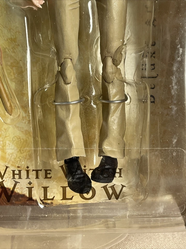 Buffy The Vampire Slayer 2007 - White Witch Willow nuevo en caja Foto 4 de 4