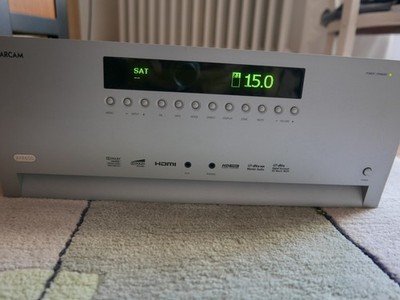Arcam AVR 600 silber