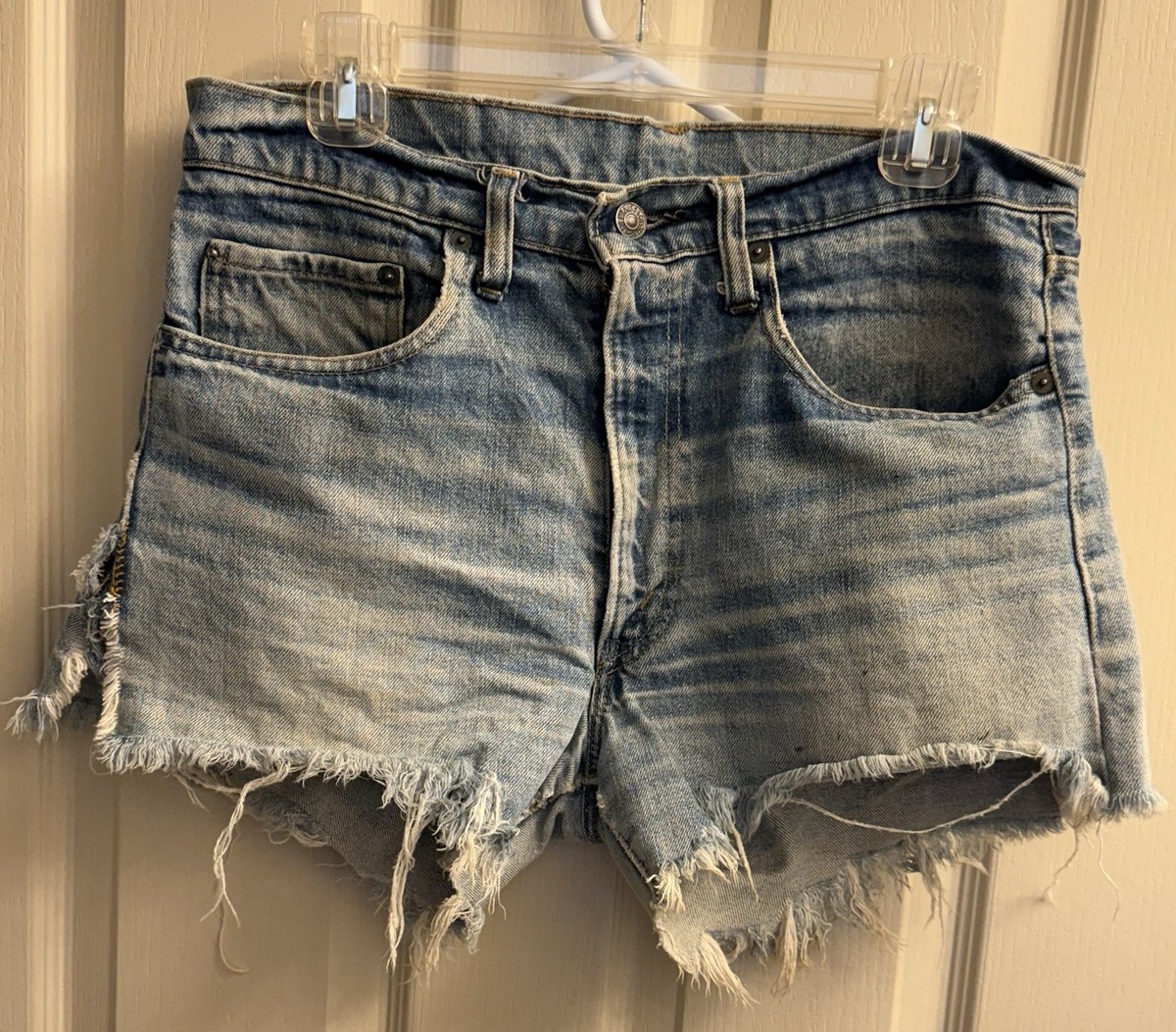 Levi's ヴィンテージ　ビックE ショートデニム ビンテージ60's○Levi's 501 BIG Eデニムカットオフショーツ実寸