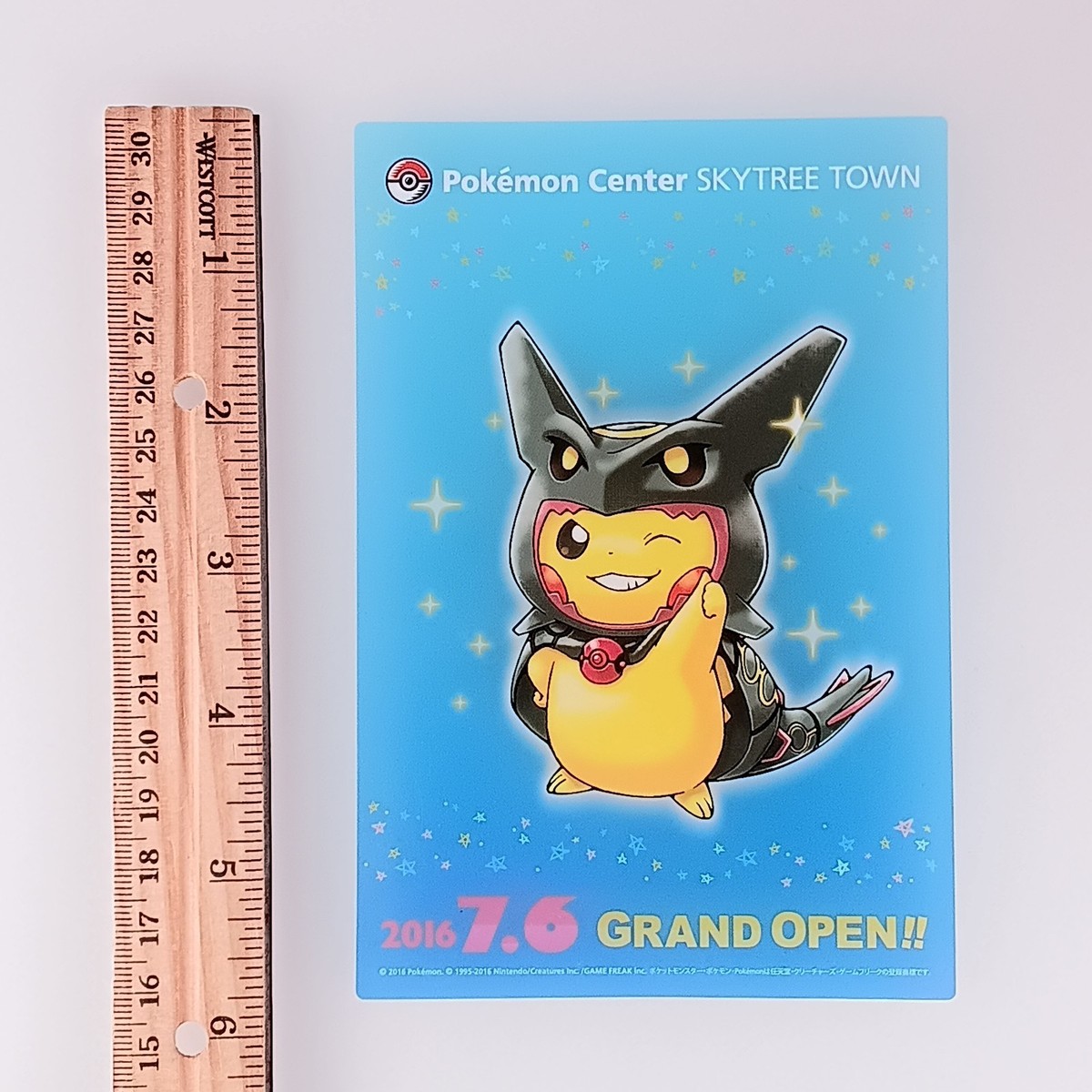 J*e様 #ゆんの気まぐれオークション　ピンズ　ポケモン　リザードン メガトーキ Rayquaza Poncho Pikachu - Pokemon Center Skytree Town Clear Card