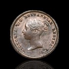 Foto 2 di 2