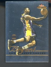 2003-04 Fleer Mystique #22 Kobe Bryant Los Angeles Lakers HOF
