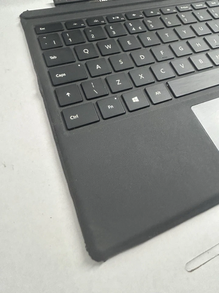 Microsoft  Surface Pro 4 5 6 7 7+ 7Plus Type Cover 1725  Backlit Keyboard (65B - Image 3 of 4