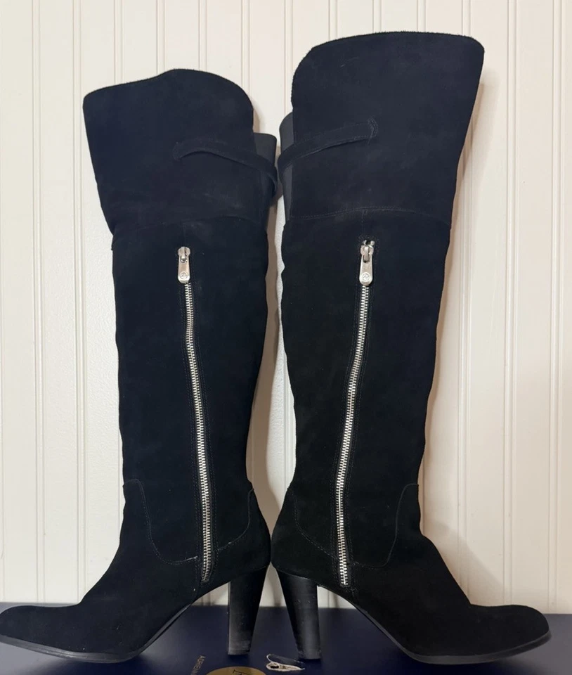 Черные замшевые кожаные сапоги Adrienne Vittadini Tarik на каблуке выше колена размер 6,5 M - Изображение 4 из 4