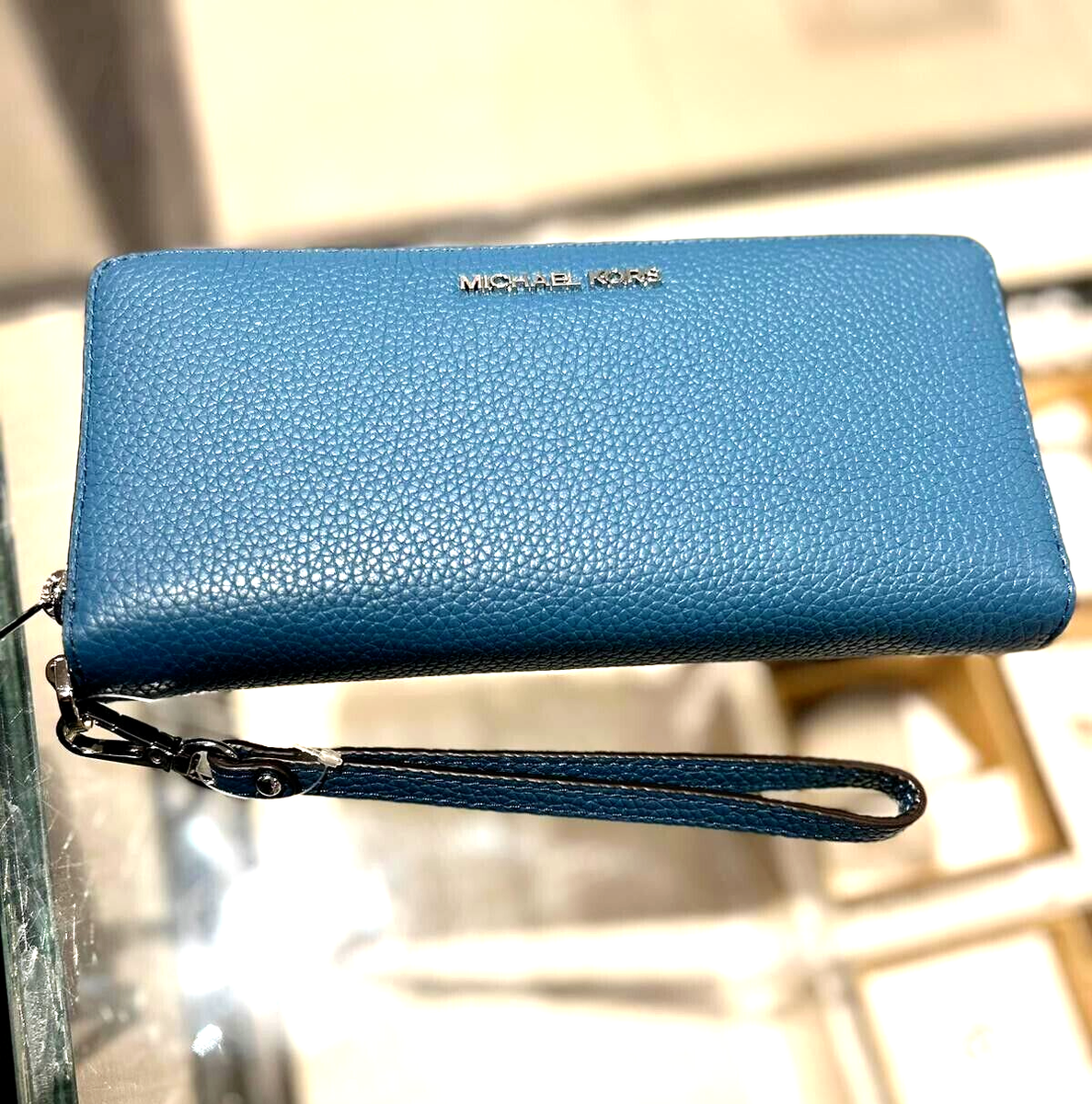 [新品、未使用] ❤️Michael Kors❤️JET SET 青い二つ折り財布 JET SET(ジェット セット) コインウォレット ミディアム | 二つ折り