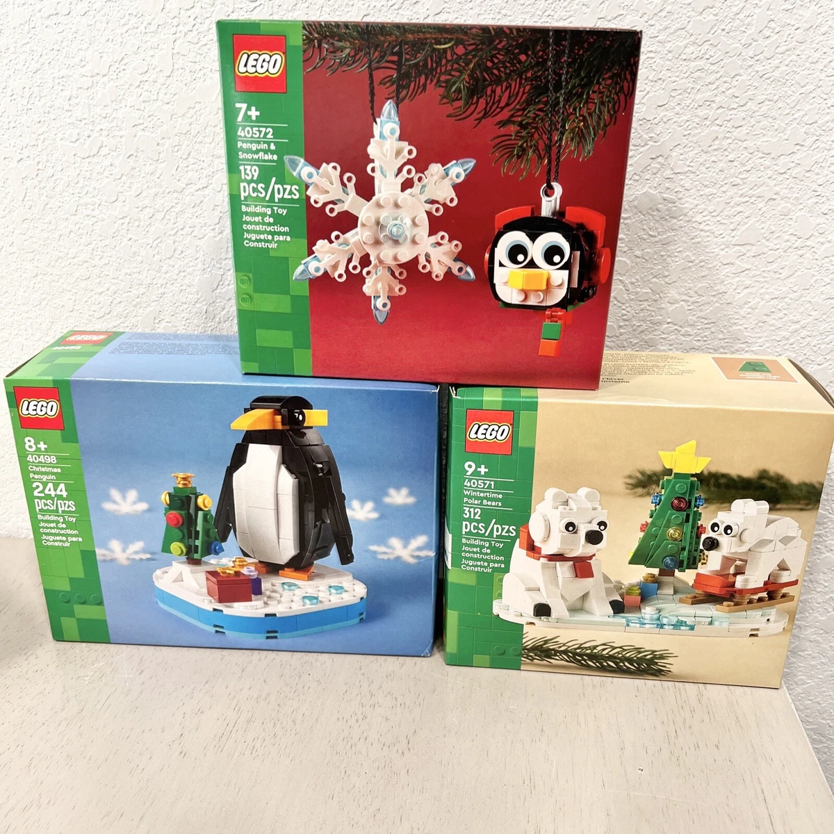 LEGO Christmas Sets Wintertime Bears 40571 Penguin 40498