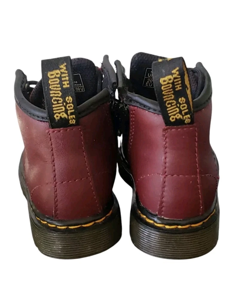 Botas de cuero Dr Martens AirWair Brooklee rojo cereza niños pequeños talla 5 Foto 3 de 4