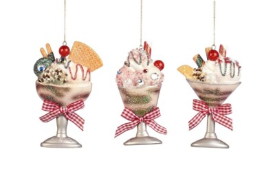 Ein Deko - Eiscreme - Becher Im Candylook mit Strass-Glitter Schleife *1011