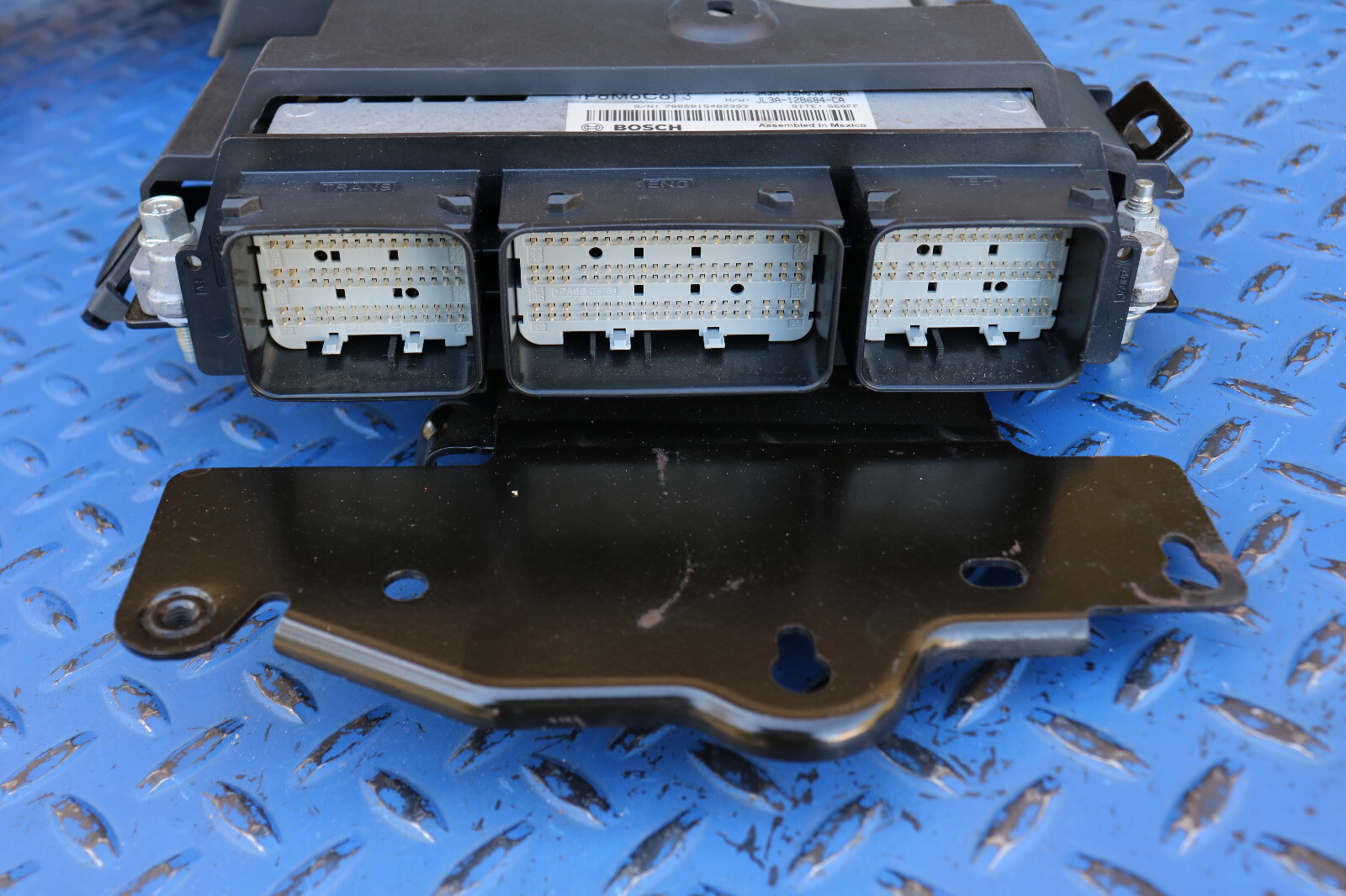 Slosh Module Mustang 2019 Ford Mustang GT Engine Control Module Unit ECM Auto Trans JR3A ...