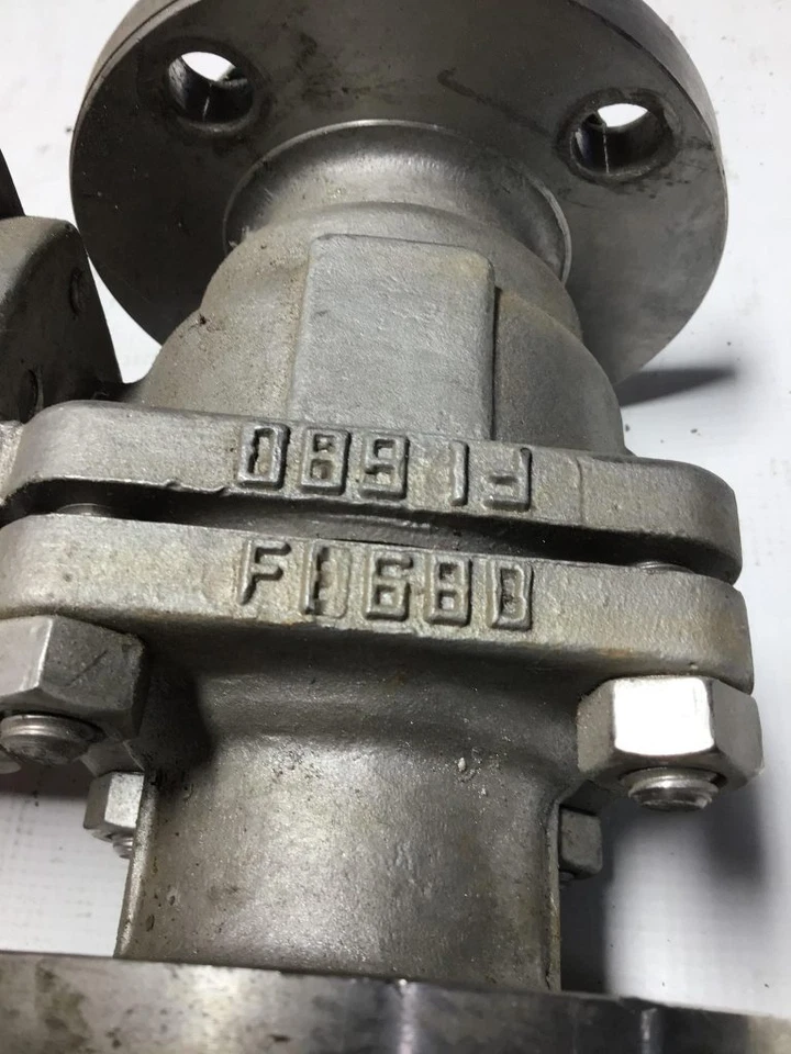 Actuador Bettis de acero inoxidable Kace F1 680 válvula de bola flotante 1/2"-150 316 Foto 3 de 4