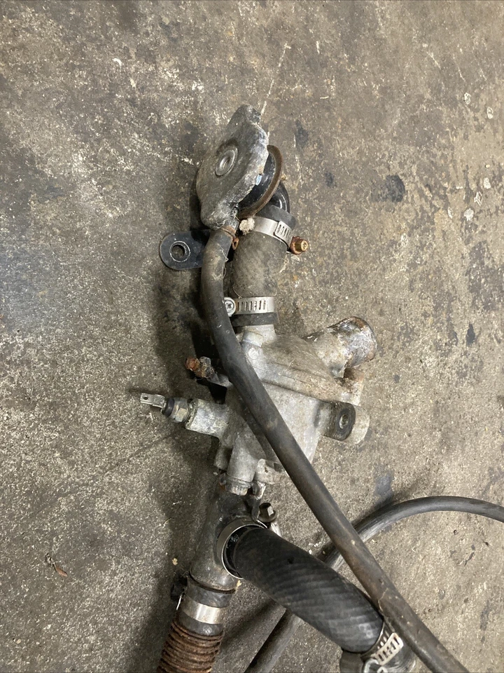 Kawasaki Vulcan VN750 VN 750 1986 2006 termostato carcasa tubo térmico Foto 2 de 4