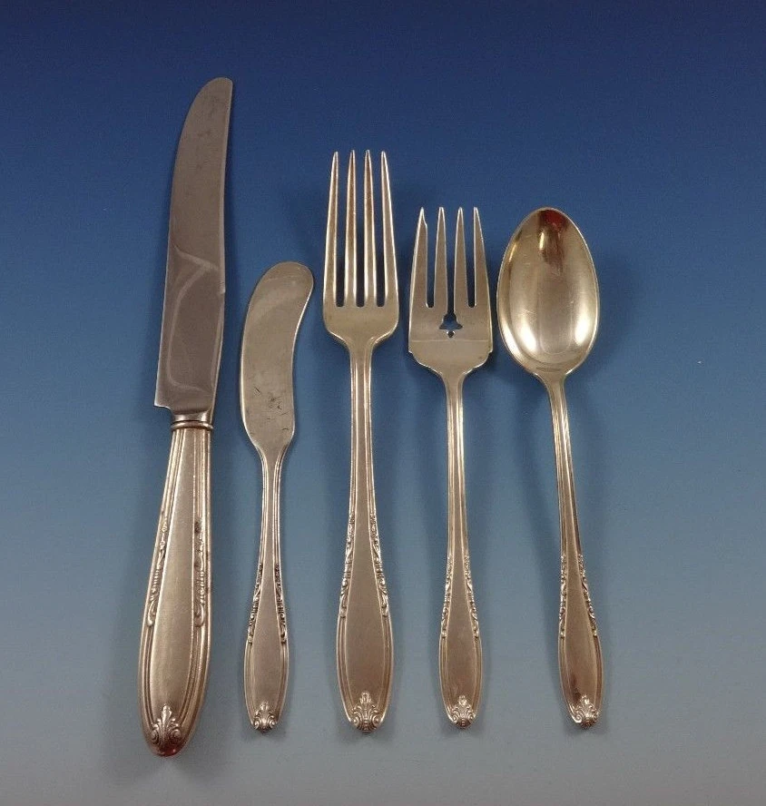 Juego de servicio de cubiertos Leonore by Manchester de plata de ley 30 piezas Foto 2 de 4