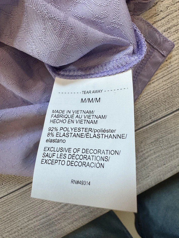 Camisa polo Under Armour para mujer mediana púrpura golf UPF 30 rendimiento elástico Foto 4 de 4