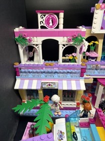 LEGO FRIENDS: Heartlake Shopping Mall 41058 Complete Build W Manuals Mini Dolls