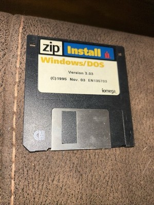 IOMEGA ZIP INSTALL FLOPPY DISK 5 EN135703 DOS WINDOWS Version 3.03 1995 Nov 03