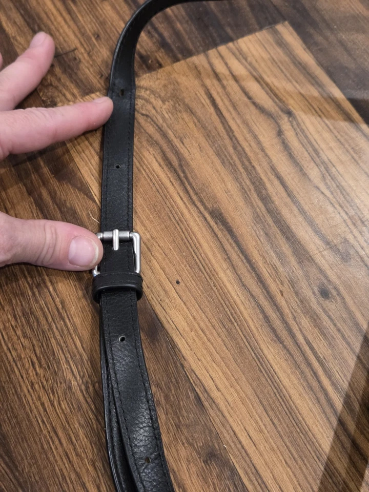  Bolso Bandolera Vera Bradley Cuero Acolchado Forro Cachemira Ajustable Moto  Foto 4 de 4