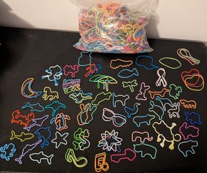 575 Huge Lot of Silly Bandz Silicone Bands Elastic Bracelets Rare Money Signs