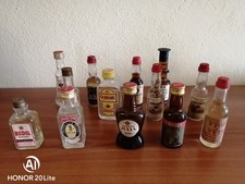 Lotto 13 bottigliette liquori mignon