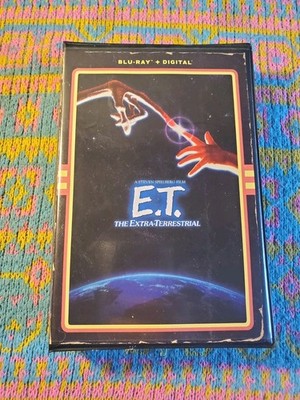 E.T. (Blu-Ray, 1982) VHS Retro Packaging Special Clamshell Box Steven Spielberg