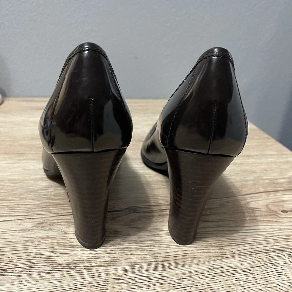 Franco Sarto Womens Brown Narrow  Heels Size 8.5 - Image 4 of 4