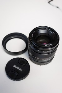 Voigtlander 40mm f1.2 Nokton Aspherical Lens for Canon RF Mount Cameras